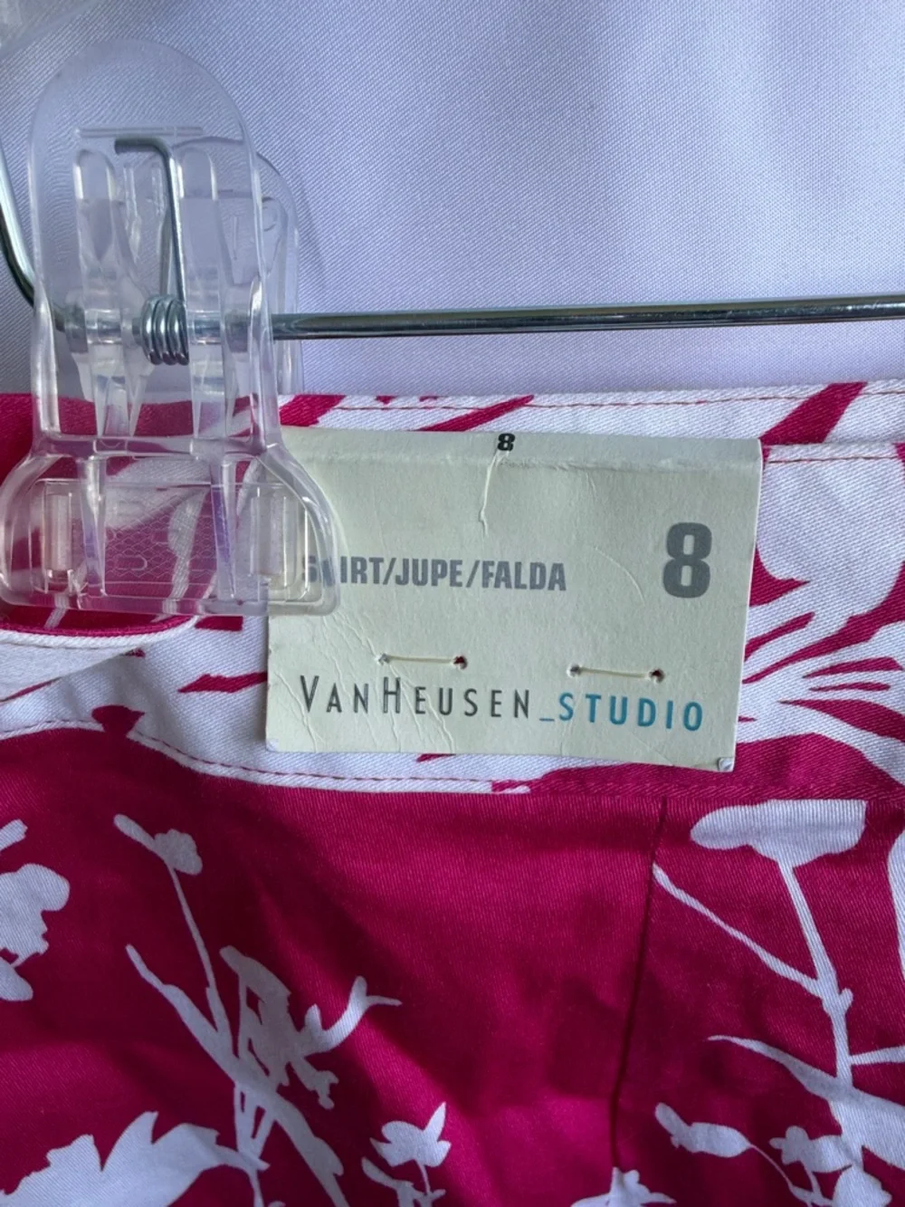 Van Heusen Pink Floral Pencil skirt, sz 8,